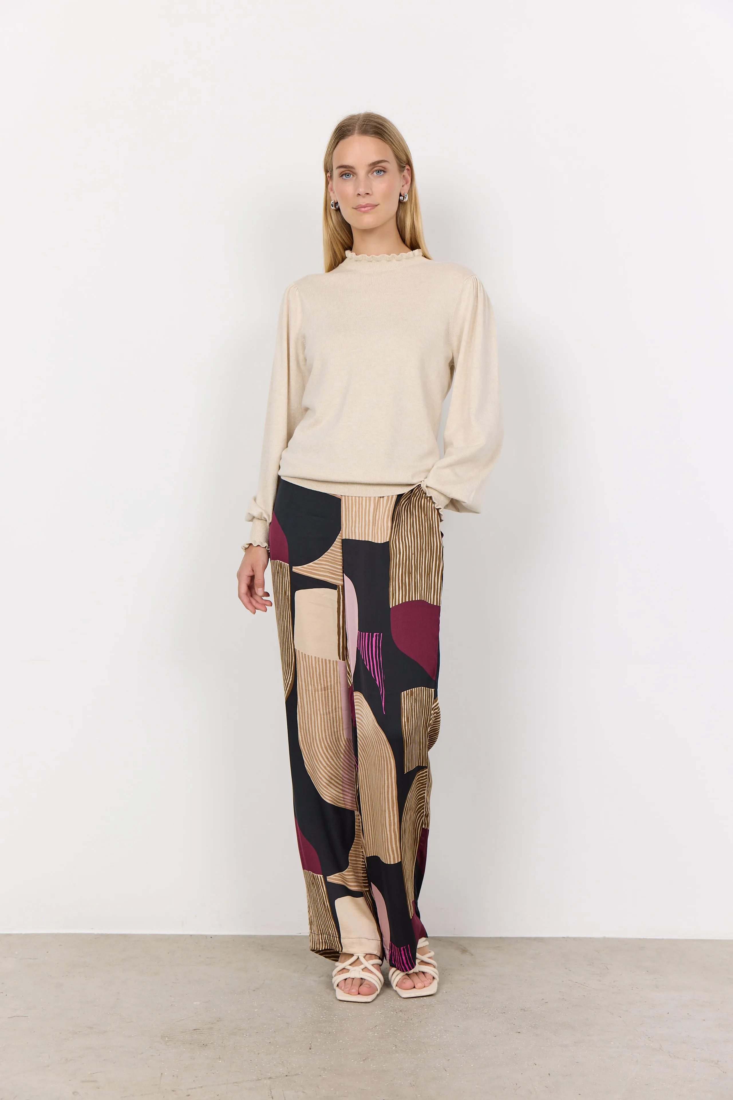 Dollie 772 Sweater
