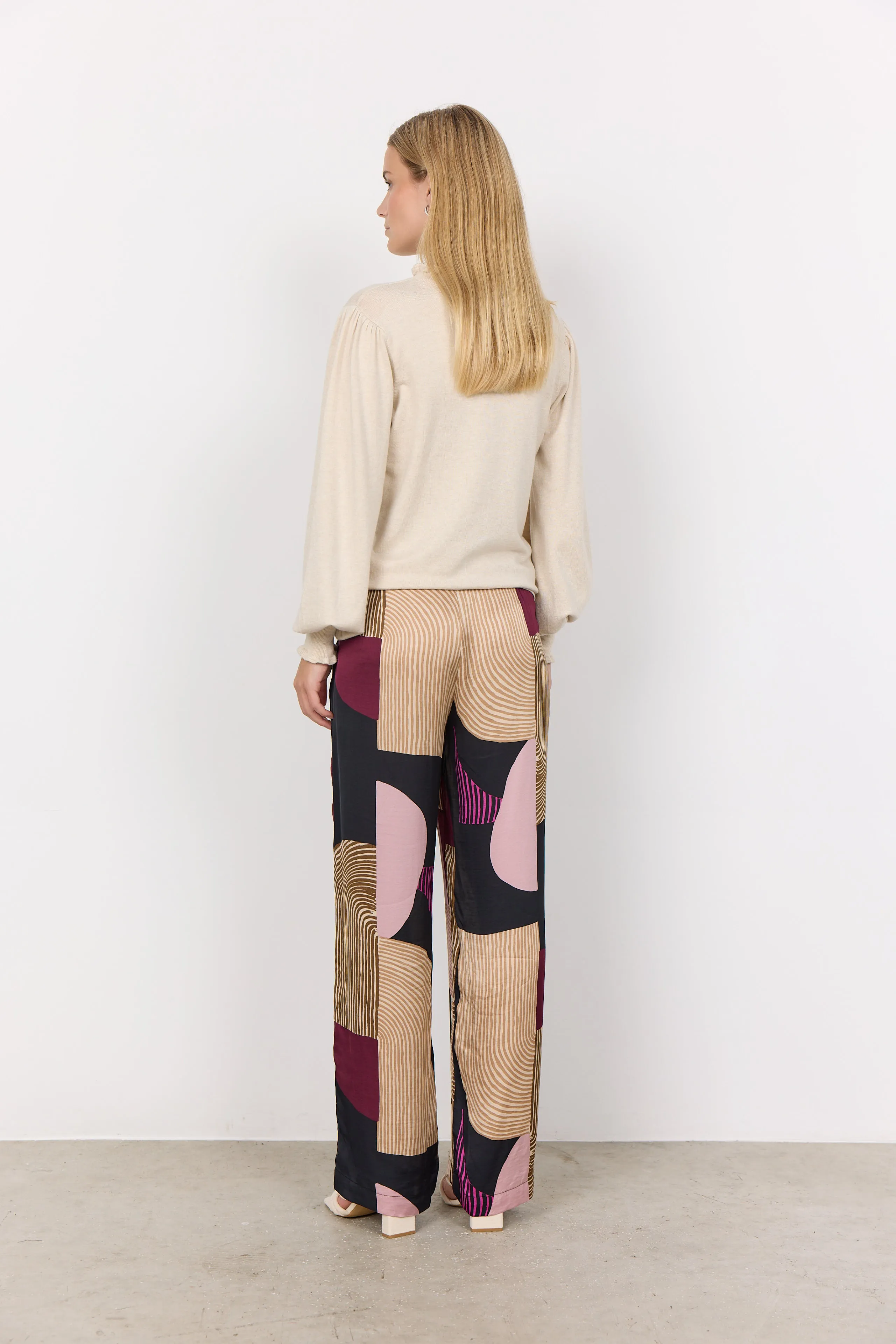 Dollie 772 Sweater