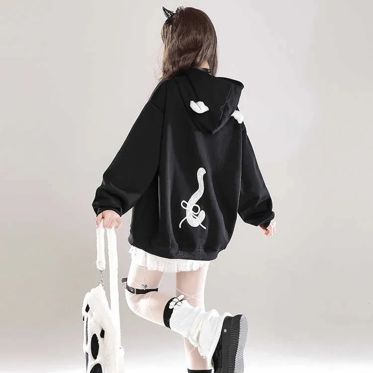 Kawaii Sweet Girl Style Black Cartoon Cat Embroidered Sweatshirt