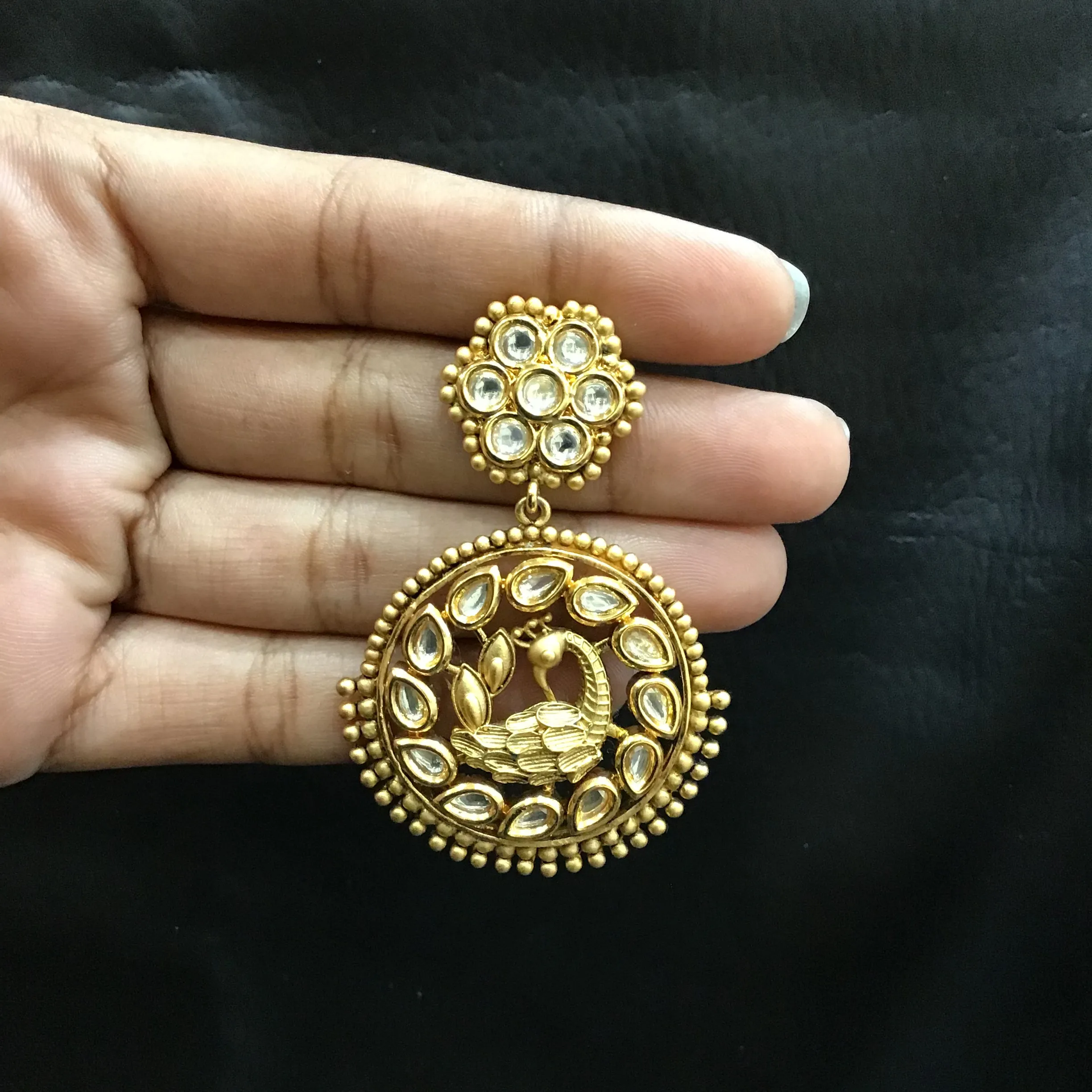 Round Neck Kundan Necklace 4256-68