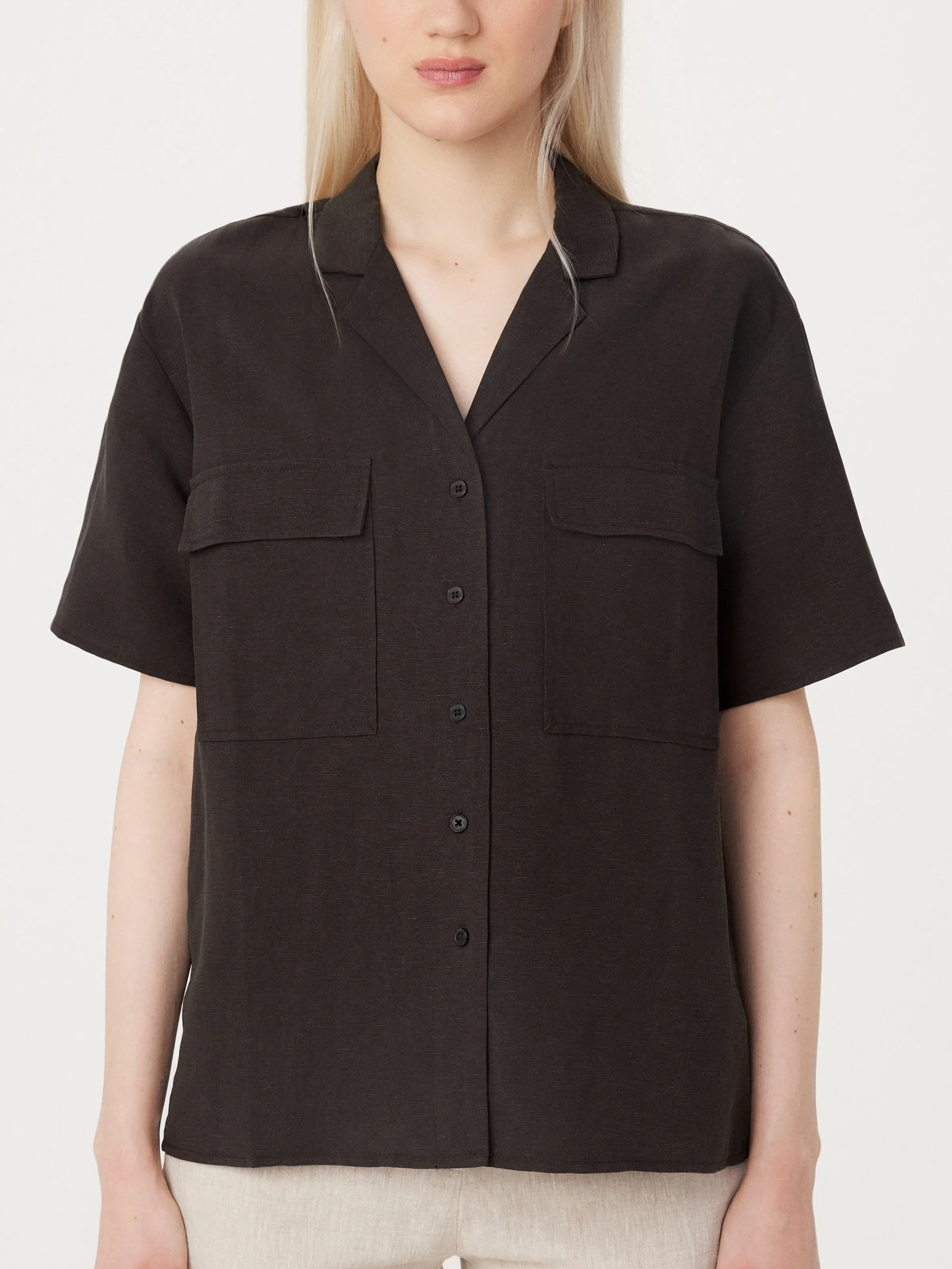 The Loose Camp Collar Blouse in Dark Chocolate